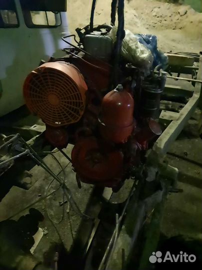 Двигатель т25