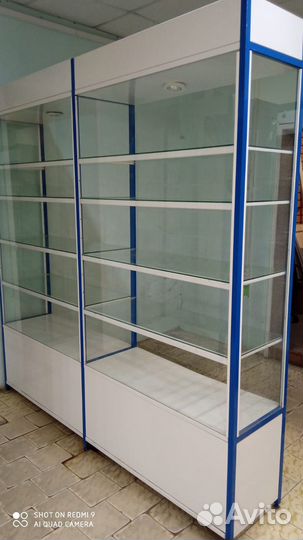 Стеклянная витрина бу