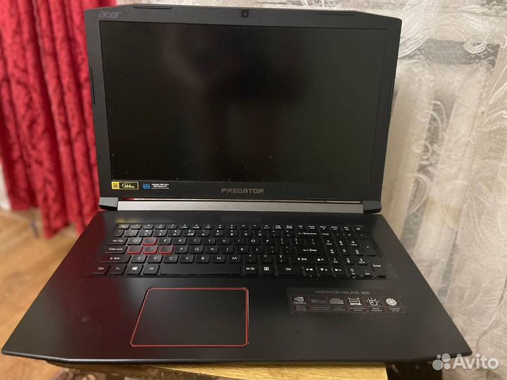 Acer predator helios 300