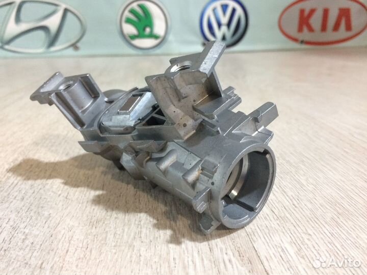Замок зажигания Шкода Фольксваген Skoda Volkswagen
