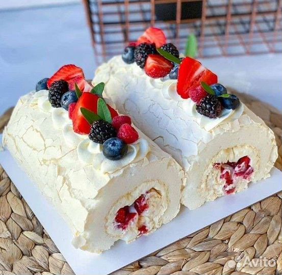 Меренговый рулет