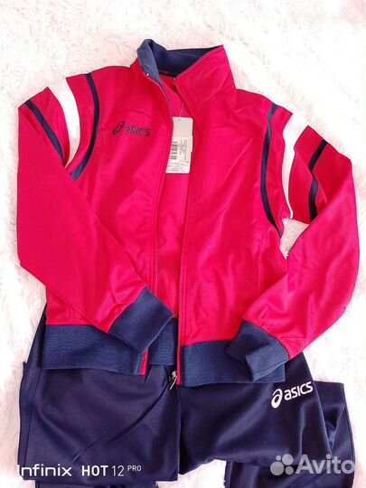 Спортивный костюм