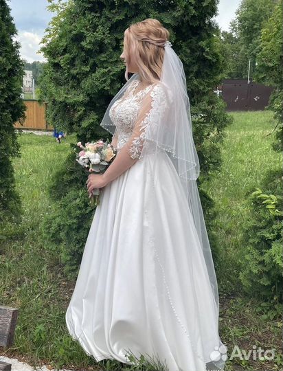 Свадебное платье