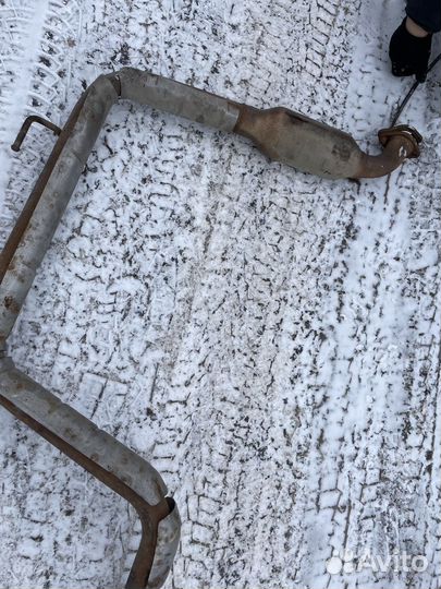 Резонатор Chery Tiggo 3