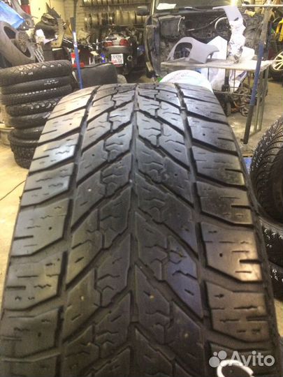 Goodyear UltraGrip Winter 225/60 R17 99T