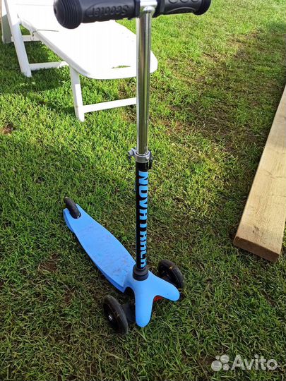 Самокат novatrack