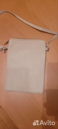 Сумочка для смартфона и мелочей