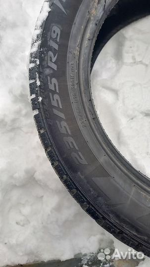 Pirelli Ice Zero 235/55 R19