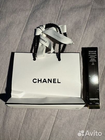 Chanel Жидкая подводка для глаз