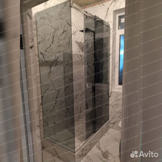 Душевая стеклянная кабина новая