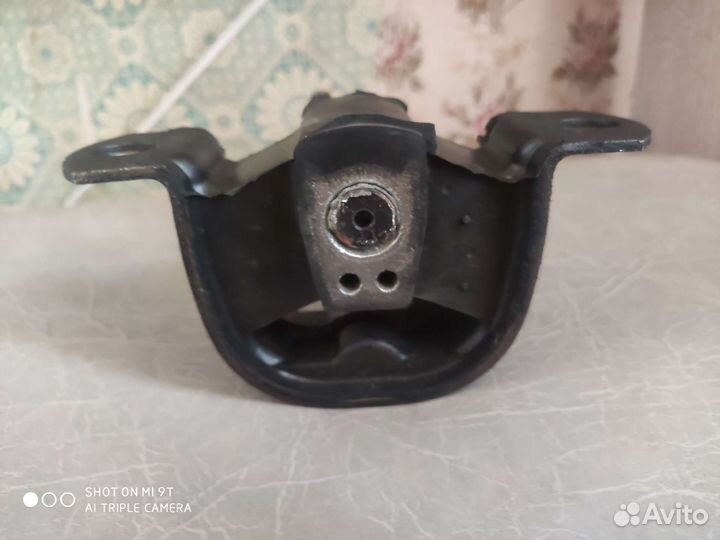 Опора двигателя ваз 2115