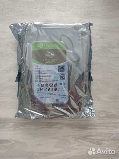 1 тб Жесткий диск Seagate BarraCuda st1000dm010