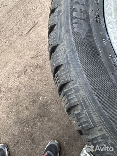 Колеса в сборе зимние шипы солярис рио 195/55 R15