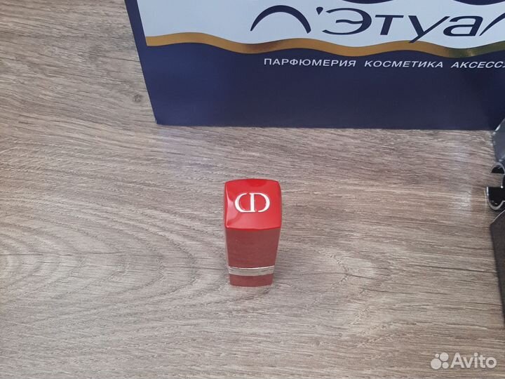 Помада Christian Dior rouge ultra care 848