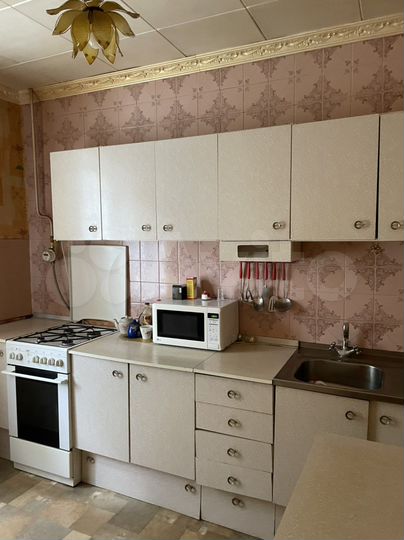 3-к. квартира, 63 м², 1/9 эт.