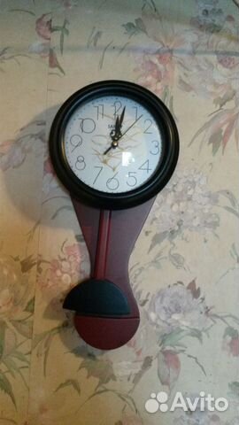 Часы с маятником