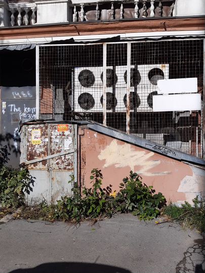 Челюскинцев, 64