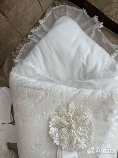 Комплект на выписку для девочки зимний