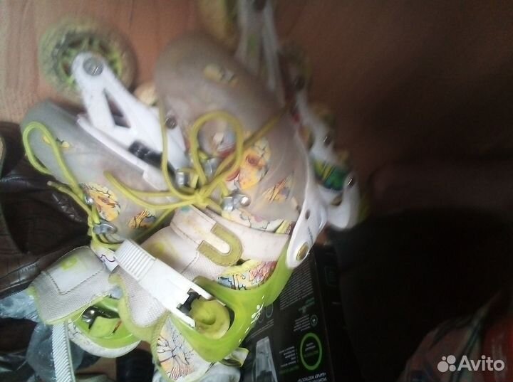 Роликовые коньки детские 2 пары разные