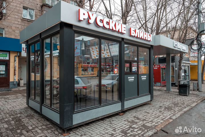 Продавец (выпечка блинов)