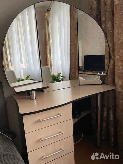 Зеркало трельяж