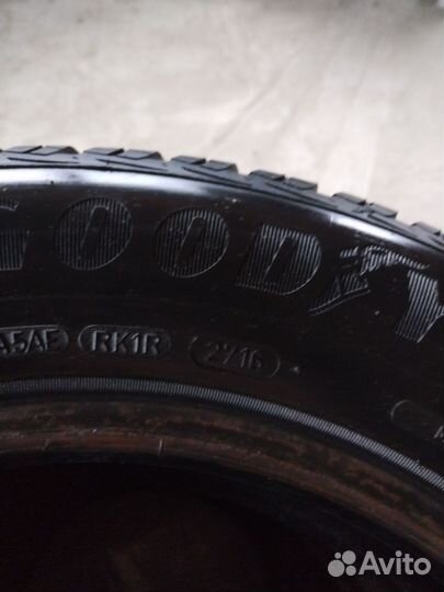 Goodyear UltraGrip Ice 2 195/65 R15