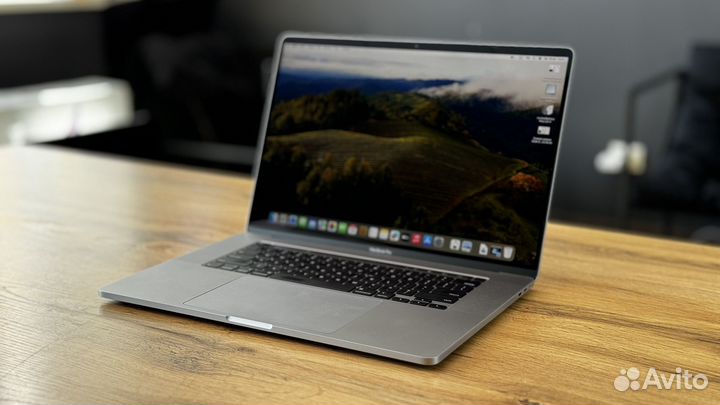 Macbook pro 16 2021 новый (39 циклов)