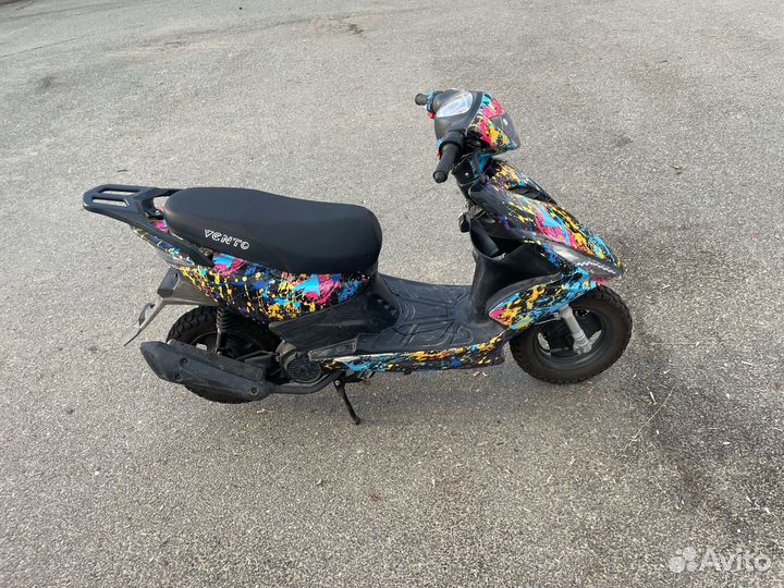 Скутер Vento corsa