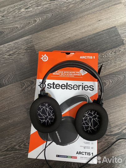 Наушники steelseries arctis 1