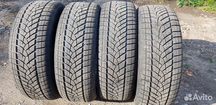 Goodyear UltraGrip Ice SUV Gen-1 225/55 R18