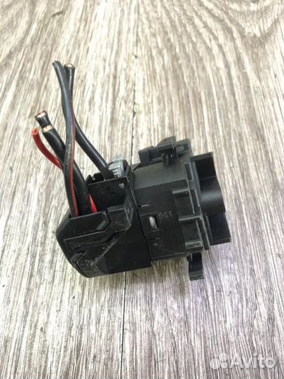 Контактная группа замка зажигания Opel Meriva A