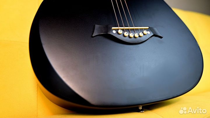 Гитара новая с чехлом