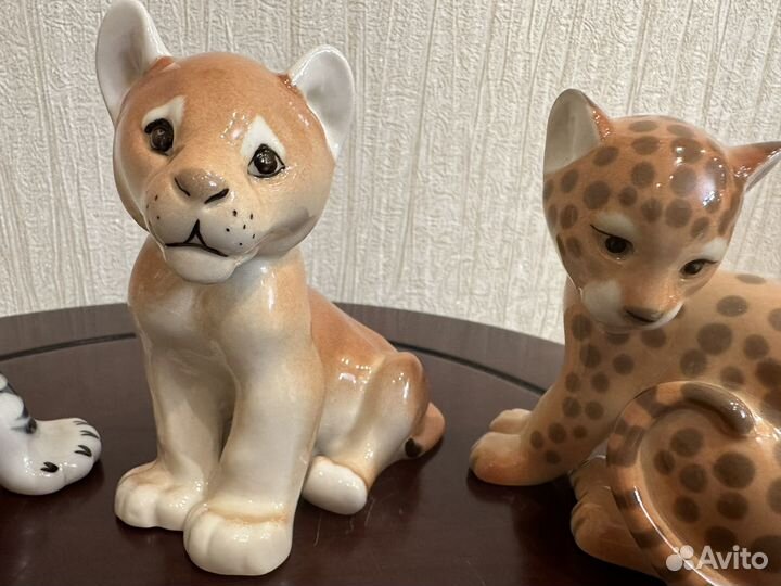 Фарфоровые новые статуэтки лфз