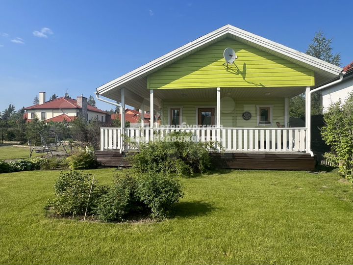 Коттедж 314,3 м² на участке 28 сот.