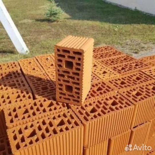 Кирпич красный