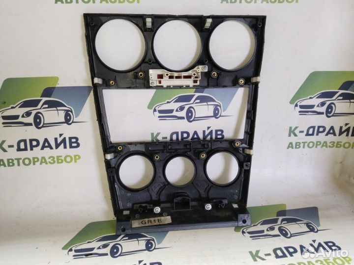 Консоль магнитофона Mazda Mazda 6 GG LF B42671