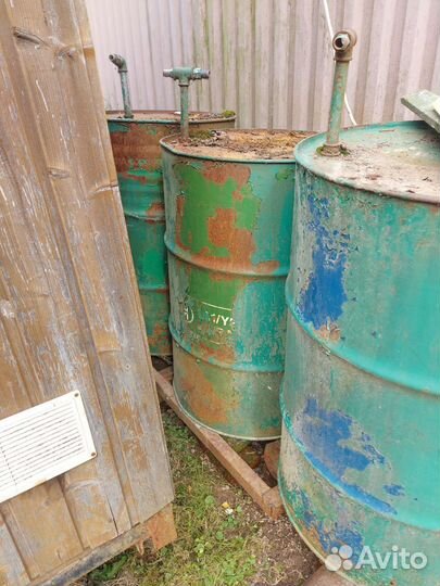Бочка металлическая, 200л, б/у, из-под воды