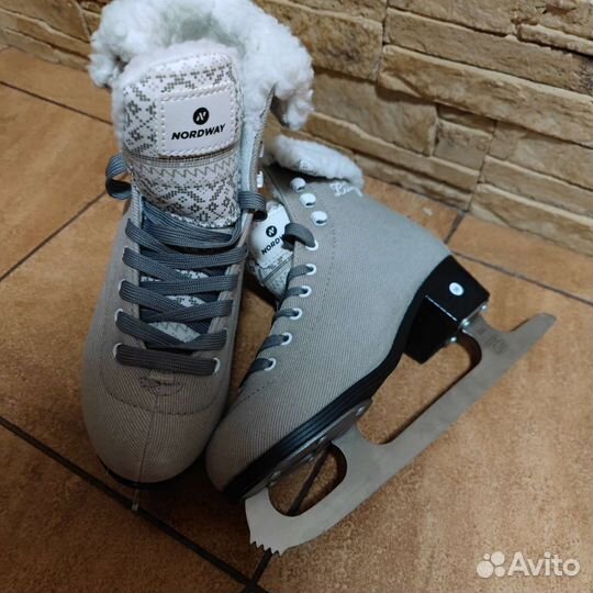 Коньки Nordway