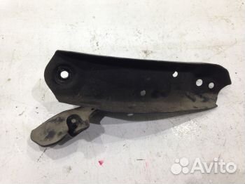 Кронштейн задней балки