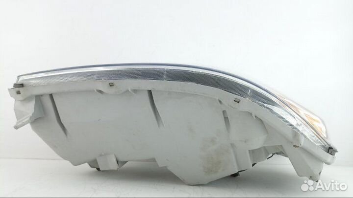 Фара левая Toyota Mark Ii GX110