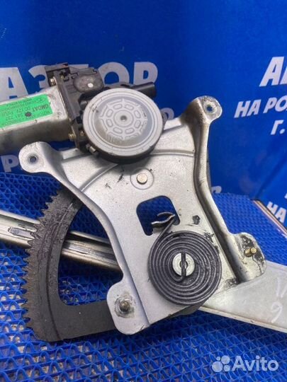 Передний левый стеклоподъемник Chevrolet Aveo T200