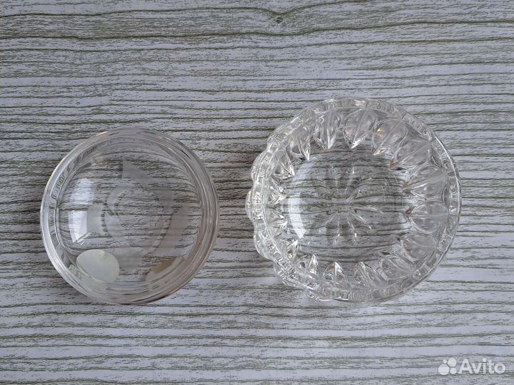 Шкатулка хрустальная доза с крышкой