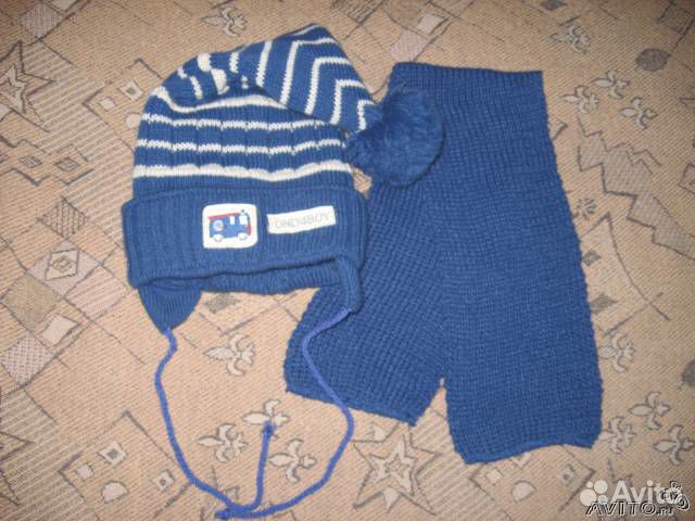 Шапочка с шарфиком Польша