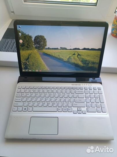 Мощный игровой ноутбук Sony на intel i7