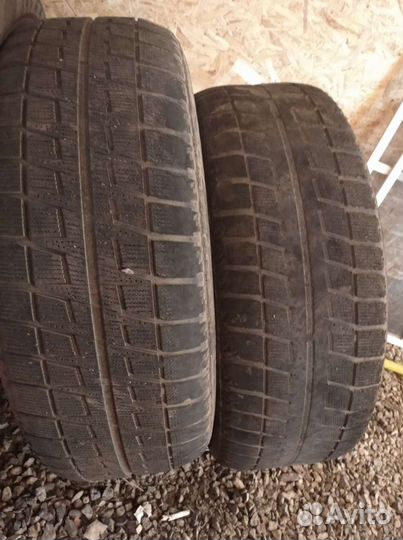 Bridgestone Blizzak Ice 225/60 R16