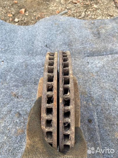 Диски тормозные,Передние/Задние Hyundai Santa Fe 1