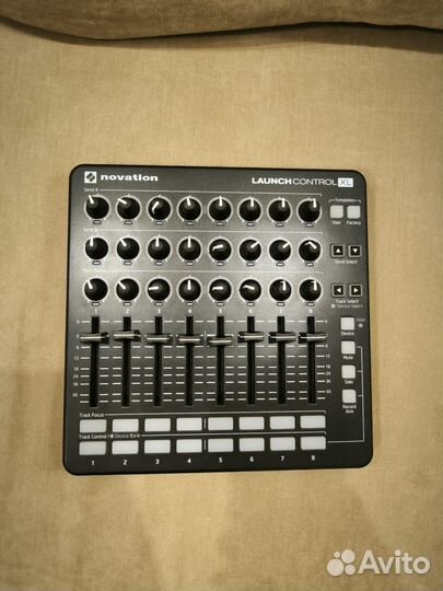 Контроллер Novation Launch Control XL
