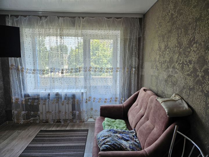 Дом 30 м² на участке 3 сот.