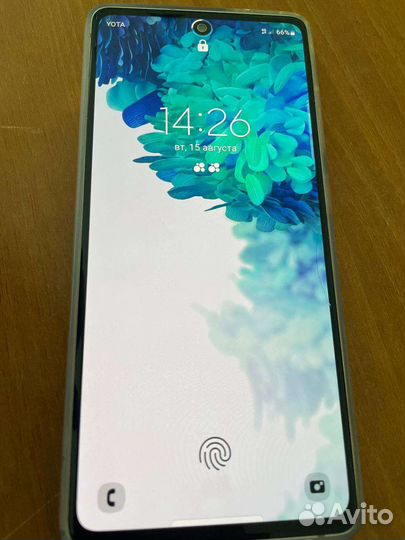 Телефон Samsung S20 FE 6/128