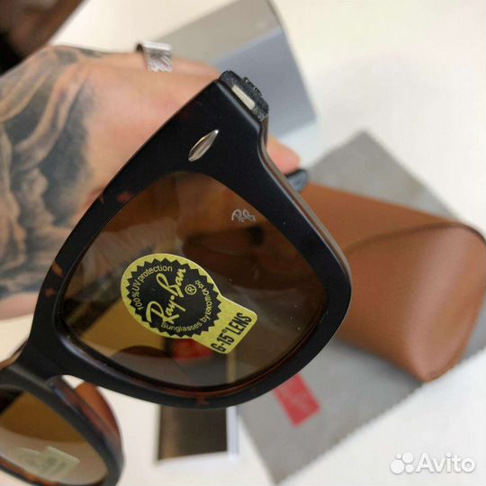 Очки ray ban wayfarer